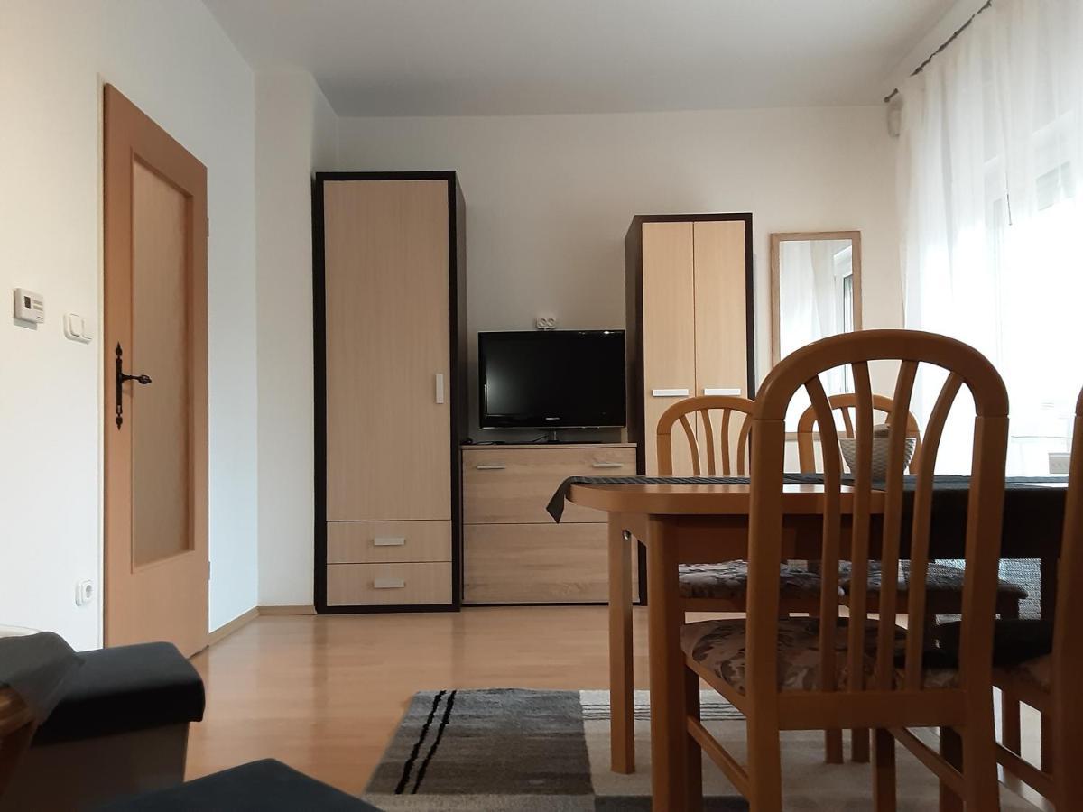 Jozefin Apartman Hévíz المظهر الخارجي الصورة