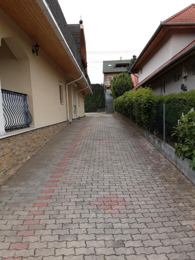 Jozefin Apartman Hévíz المظهر الخارجي الصورة